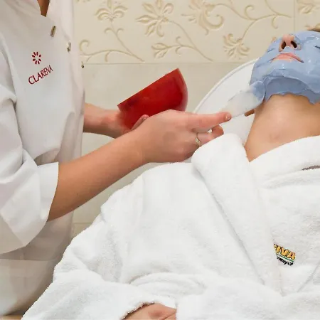 Activa 3* موشينا